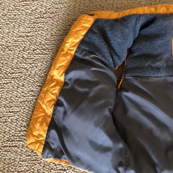 BABY GAP yellow unisex toddler puffy vest - Picture 9 of 16